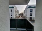 Exklusive 3 - Zimmer Neubauwohnung inkl. Einbauküche im Herzen von Bensheim - Balkon vom Wohn - und Essbereich aus