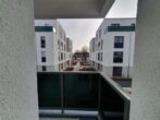 Exklusive 3 - Zimmer Wohnung inkl. Einbauküche im Herzen von Bensheim - Balkon vom Wohn - und Essbereich aus