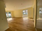 ERSTBEZUG: Exklusive und hochwertige 3 - Zimmerwohnung mit eigenem Gartenanteil im Herzen von Weinheim - Wohn/Essbereich