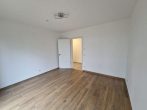 Exklusive 3 - Zimmer Wohnung inkl. Einbauküche mit eigenem Gartenanteil - Schlafzimmer