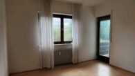 Geräumige 3,5 Zimmerwohnung mit Süd-West-Balkon in Heppenheim - Schlafzimmer