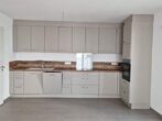 Moderne Familienwohnung mit 2 Bädern im Erstbezug - Einbauküche